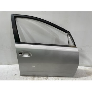 PUERTA DELANTERA DERECHA 6700147040 