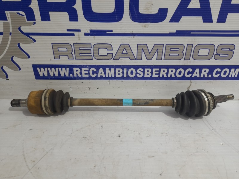 Recambio de transmision trasera derecha para hyundai santa fe (sm) 2.0 crdi cat referencia OEM IAM 4960026211  