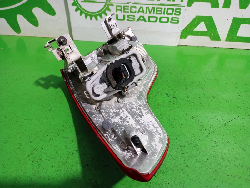 Recambio de piloto trasero derecho para citroën c4 grand picasso exclusive referencia OEM IAM 6351CA  