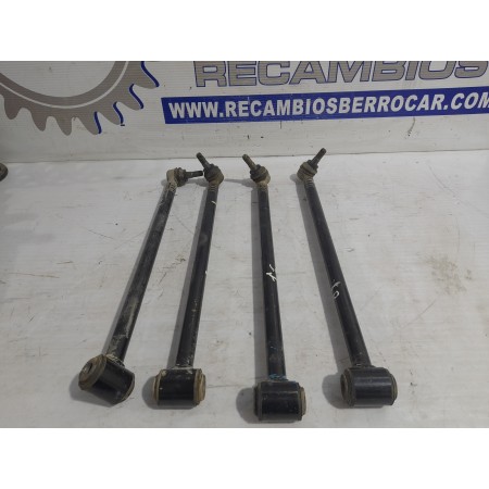 Recambio de brazos suspension para hyundai santa fe (sm) 2.0 crdi cat referencia OEM IAM 5520026500 / 5520126500 / 5520226500 / 