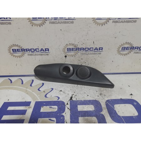 Recambio de moldura para peugeot bipper referencia OEM IAM 1354937080  