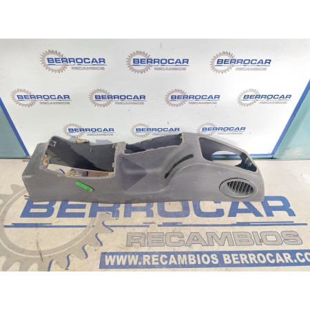 Recambio de consola central para mercedes-benz clase a (w168) 1.4 cat referencia OEM IAM 1686800050  