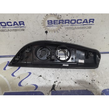 Recambio de moldura para peugeot bipper referencia OEM IAM 1354937080  