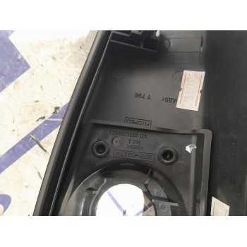 Recambio de moldura para peugeot bipper referencia OEM IAM 1354937080  