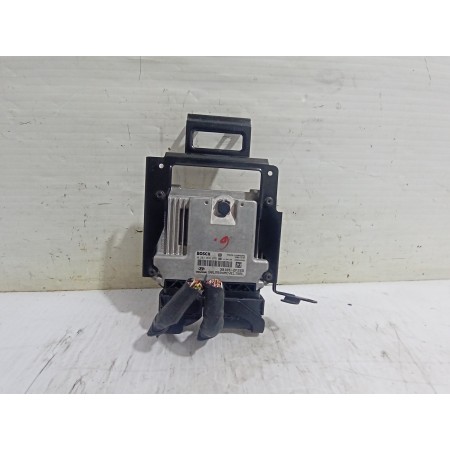Recambio de centralita motor uce para hyundai ix35 (lm, el, elh) 2.0 crdi 4wd referencia OEM IAM 391012F255  