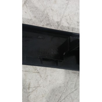 Recambio de moldura para nissan qashqai ii (j11, j11_) 1.5 dci referencia OEM IAM 684p2hv00a  