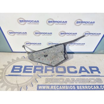 MOLDURA INTERIOR A1686900206 