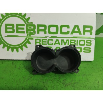 Recambio de posavasos para renault espace iv (jk0) 2.2 dci turbodiesel referencia OEM IAM 8200213551  