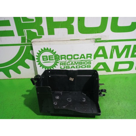 Recambio de soporte bateria para citroën xsara berlina 1.9 d sx referencia OEM IAM 9604577980  