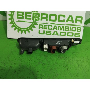 Recambio de mando elevalunas delantero izquierdo para renault espace iv (jk0) 2.2 dci turbodiesel referencia OEM IAM 8200328425 