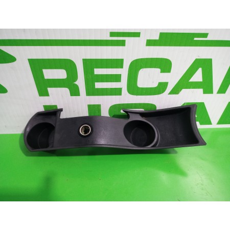 Recambio de portavasos para citroën c4 berlina 1.6 16v hdi referencia OEM IAM 9647160077  