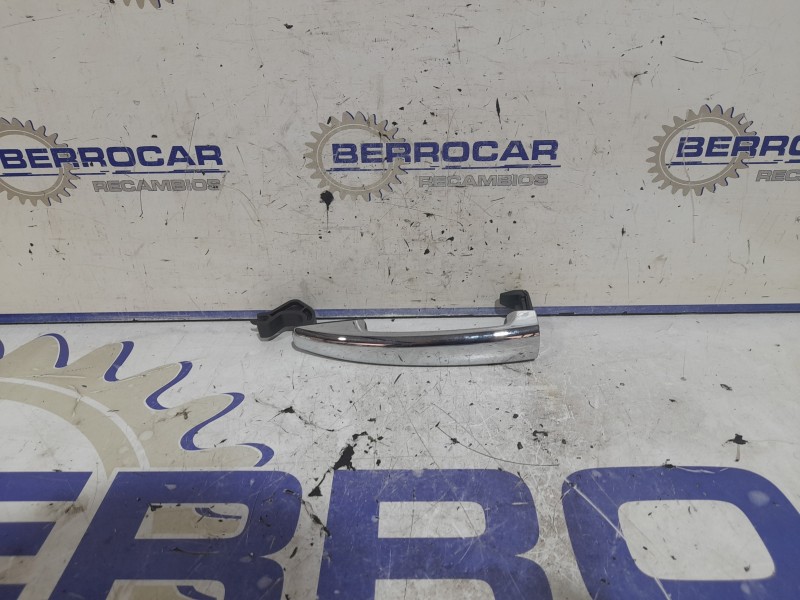 Recambio de maneta exterior delantera derecha para peugeot 3008 referencia OEM IAM 96861424577  
