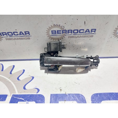 Recambio de maneta exterior delantera izquierda para toyota rav 4 2.2 d-4d cat referencia OEM IAM 8999130040  