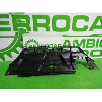Recambio de moldura para citroën xsara berlina 1.9 d sx referencia OEM IAM 9622867680 / 7104F6  