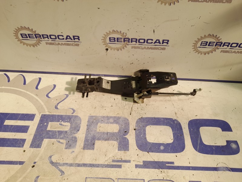 Recambio de soporte maneta para land rover discovery referencia OEM IAM CXF500043  