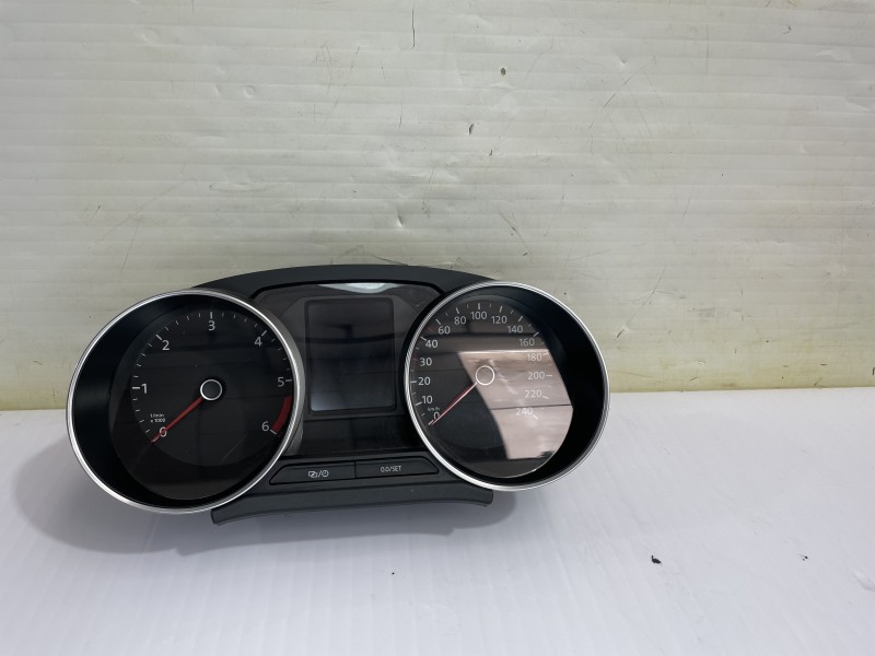 Recambio de cuadro instrumentos para volkswagen polo (6c1) advance bluemotion referencia OEM IAM 6C0920731A  
