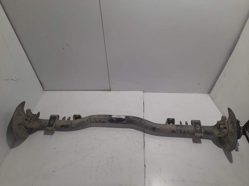 Recambio de eje trasero para volkswagen caddy ka/kb (2k) 1.9 tdi referencia OEM IAM 2K0500051  