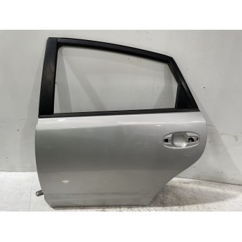 PUERTA TRASERA IZQUIERDA 6700447040 