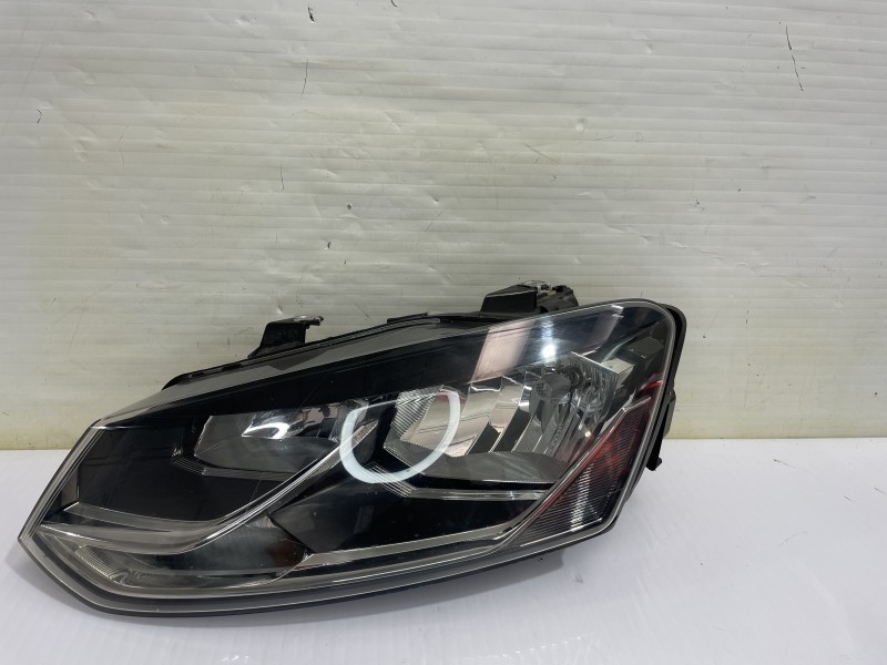 Recambio de faro izquierdo para volkswagen polo (6c1) advance bluemotion referencia OEM IAM 6C1941005  