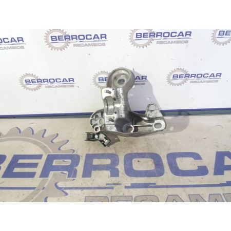 Recambio de soporte motor para audi a6 berlina (4b2) 2.5 v6 24v tdi referencia OEM IAM 4B0199352B  