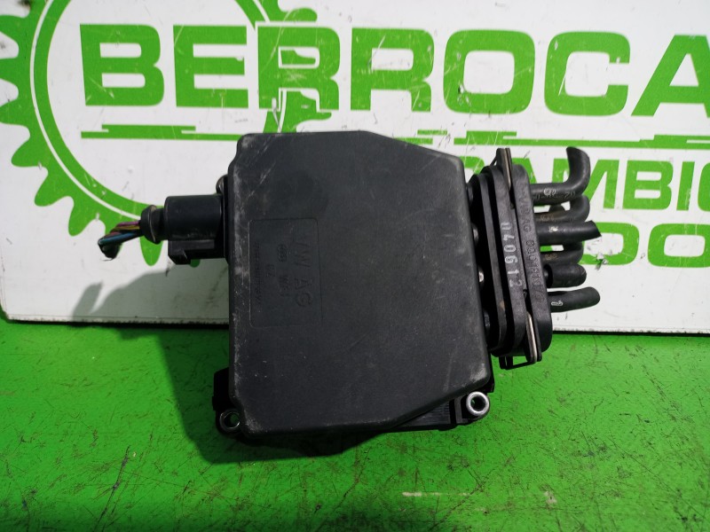 Recambio de modulo electronico para volkswagen passat berlina (3c2) 2.0 tdi referencia OEM IAM 03G131051DS  