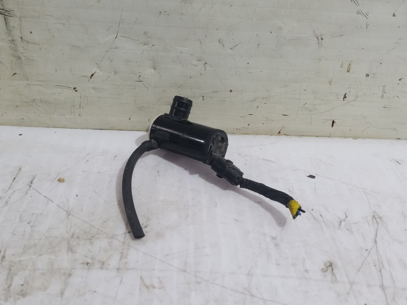 Recambio de bomba limpia para hyundai ix35 (lm, el, elh) 2.0 crdi 4wd referencia OEM IAM 985102S100  