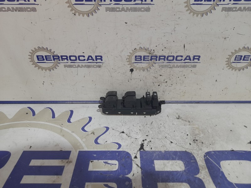 Recambio de mando elevalunas delantero izquierdo para toyota land cruiser (j15) referencia OEM IAM 515220  