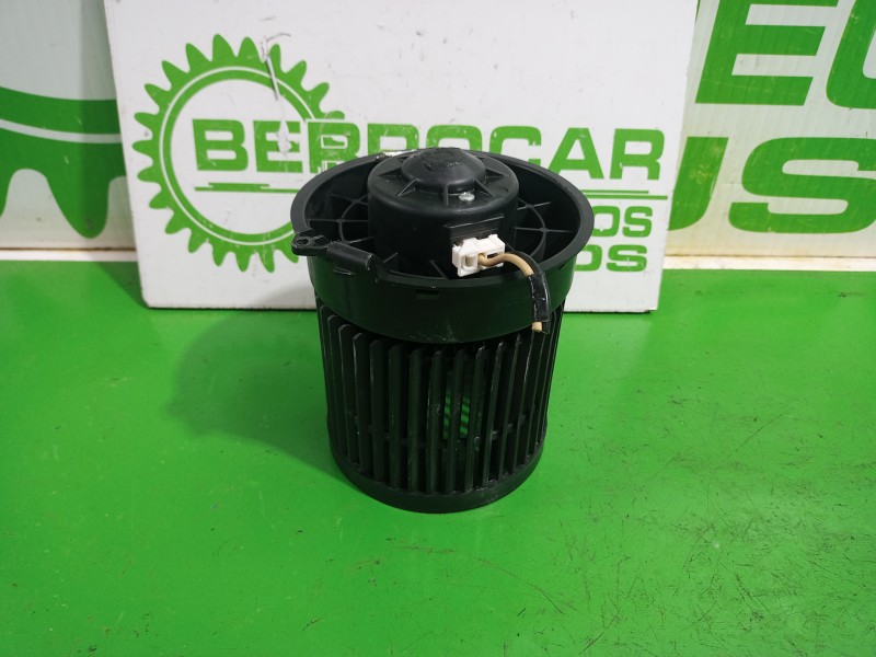 Recambio de motor calefaccion para nissan qashqai (j11) acenta referencia OEM IAM 272264EM0A  