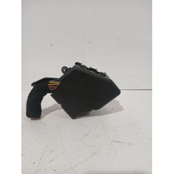 Recambio de caja reles / fusibles para skoda octavia i (1u2) 1.9 tdi referencia OEM IAM 8D1941824  