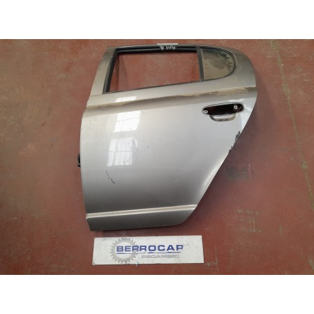 Recambio de puerta trasera izquierda para toyota yaris (ncp1/nlp1/scp1) 1.0 cat referencia OEM IAM 670040D080  