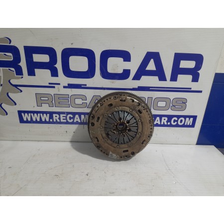 Recambio de kit embrague para seat leon (1p1) 1.9 tdi referencia OEM IAM 022141015S  