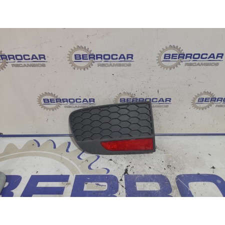 Recambio de reflector paragolpes trasero para fiat punto berlina (188) referencia OEM IAM 735321015  