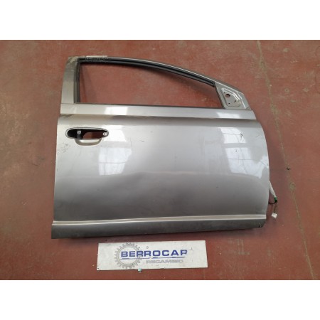 Recambio de puerta delantera derecha para toyota yaris (ncp1/nlp1/scp1) 1.0 cat referencia OEM IAM 671110D020  