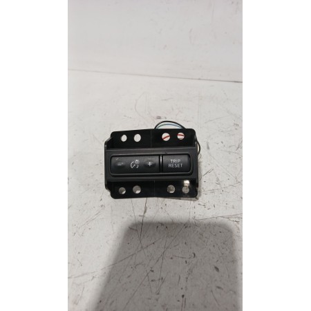 Recambio de interruptor para nissan qashqai ii (j11, j11_) 1.5 dci referencia OEM IAM 252734BA0A  