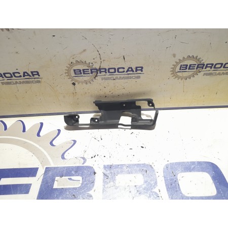 Recambio de embellecedor maneta para volkswagen caddy ka/kb (2k) 1.9 tdi referencia OEM IAM 1T0837197A  