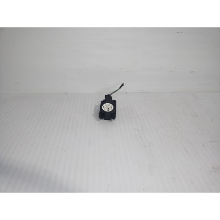 Recambio de motor apertura trampilla para mini mini (r56) cooper referencia OEM IAM 990432F  