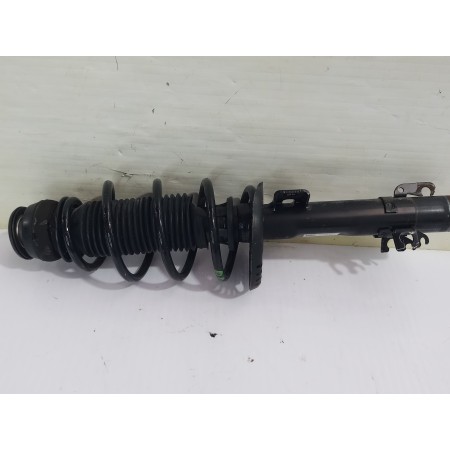 Recambio de amortiguador delantero derecho para volkswagen polo (6c1) advance bluemotion referencia OEM IAM 6C0413031  
