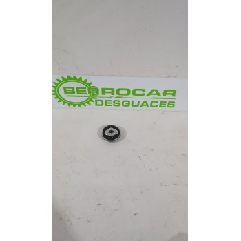 Recambio de tapacubos para renault 10 (119_) 1.1 referencia OEM IAM 403150708R  