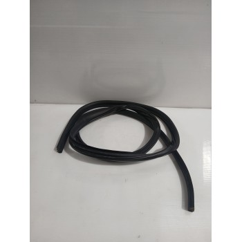 Recambio de goma contorno para land rover freelander 2 (l359) 2.2 td4 4x4 referencia OEM IAM LR006532  