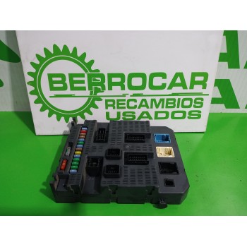 CAJA RELES / FUSIBLES 9663798580 