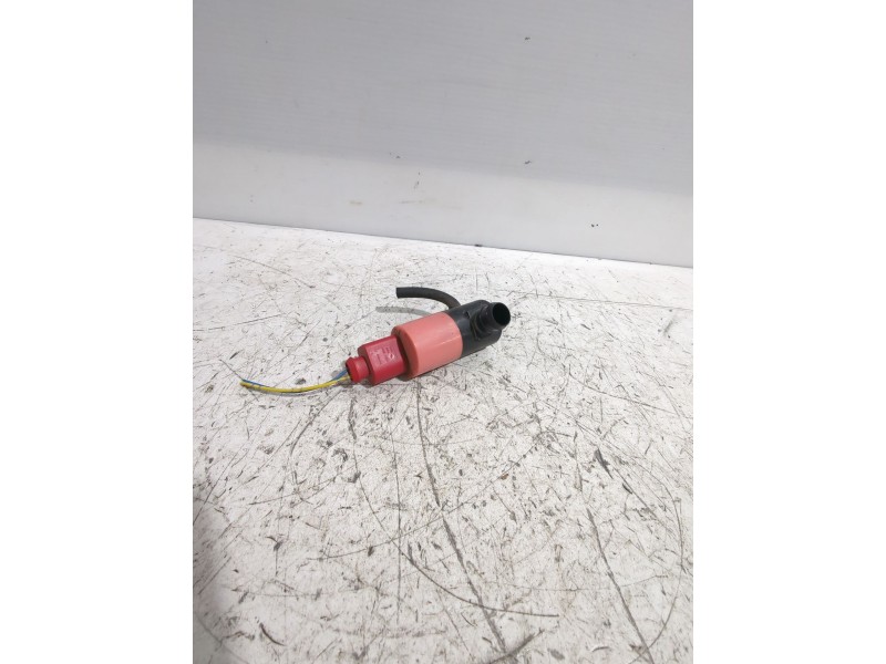 Recambio de bomba limpia para toyota yaris (_p9_) 1.33 vvt-i (nsp90_) referencia OEM IAM 853300D050  