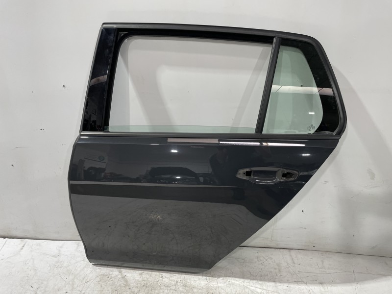 Recambio de puerta trasera izquierda para volkswagen golf vii lim. (5g1) comfortline bluemotion referencia OEM IAM 5G4833055AC  