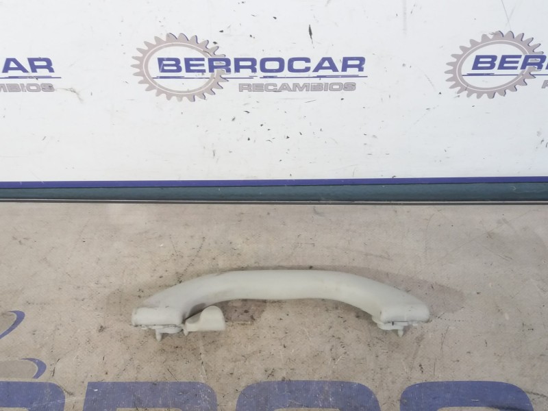 Recambio de asidero techo para volkswagen passat berlina (3b3) 1.9 tdi referencia OEM IAM 3B0857608  