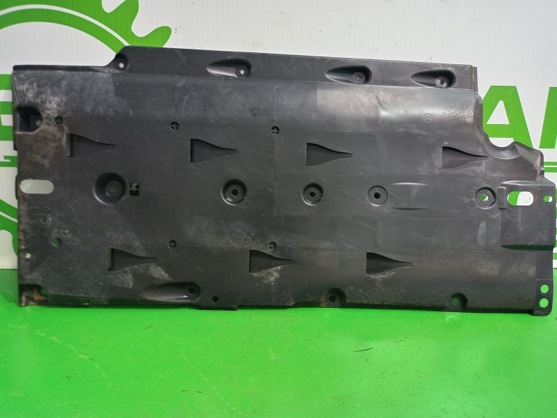 Recambio de cubrecarter para nissan qashqai (j11) acenta referencia OEM IAM 74814HV80A  