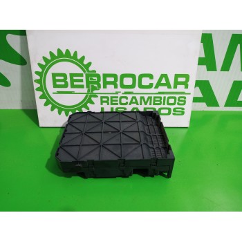 Recambio de caja reles / fusibles para citroën c4 berlina 1.6 16v hdi referencia OEM IAM 9663798580  