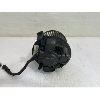 Recambio de motor calefaccion para nissan micra (k12e) acenta referencia OEM IAM F667217D  