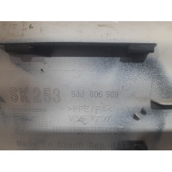 Recambio de tapa exterior combustible para skoda rapid 1.0 tsi referencia OEM IAM 5JJ809909  