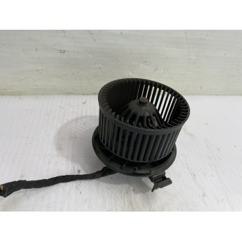 Recambio de motor calefaccion para nissan micra (k12e) acenta referencia OEM IAM F667217D  