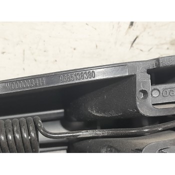 Recambio de brazo limpia trasero para citroën berlingo cuadro 1.6 blue-hdi fap referencia OEM IAM 9685138380  