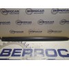 Recambio de moldura lateral para peugeot 308 sw referencia OEM IAM 9680364580  
